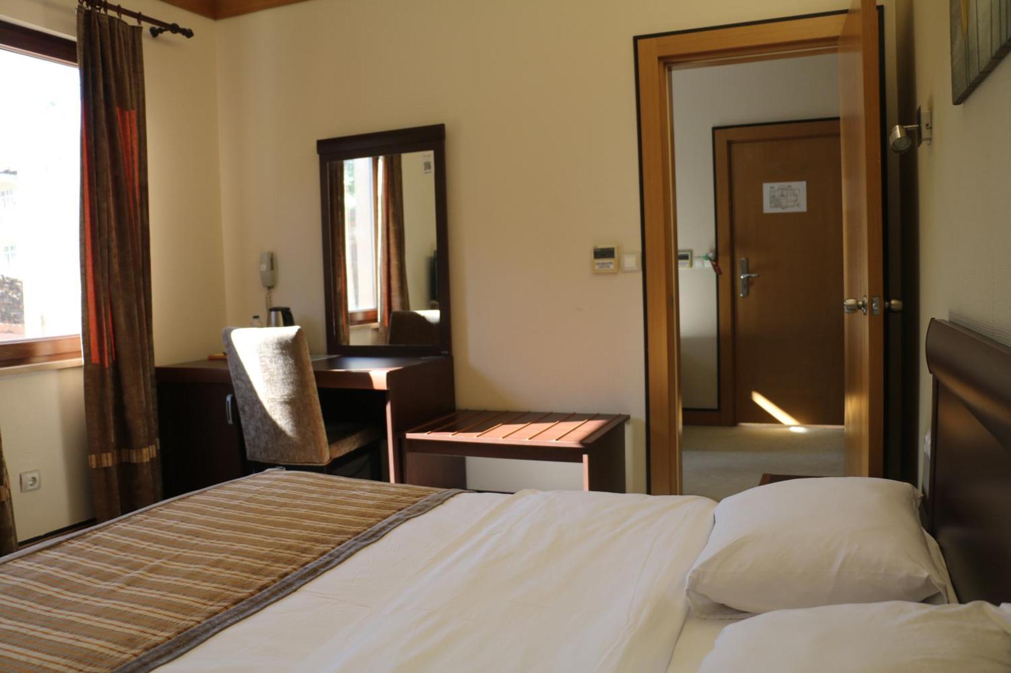 Hotel Lazlakar Sogutlu  Buitenkant foto