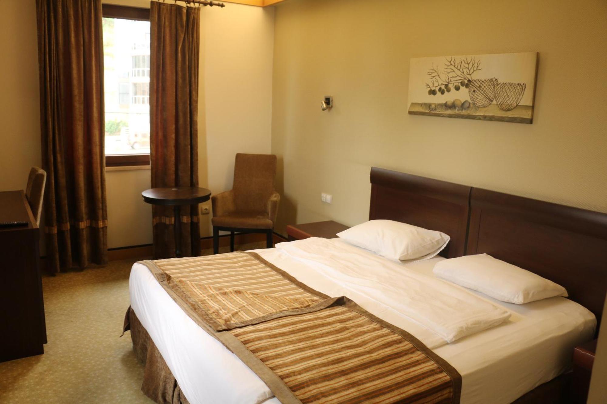 Hotel Lazlakar Sogutlu  Buitenkant foto