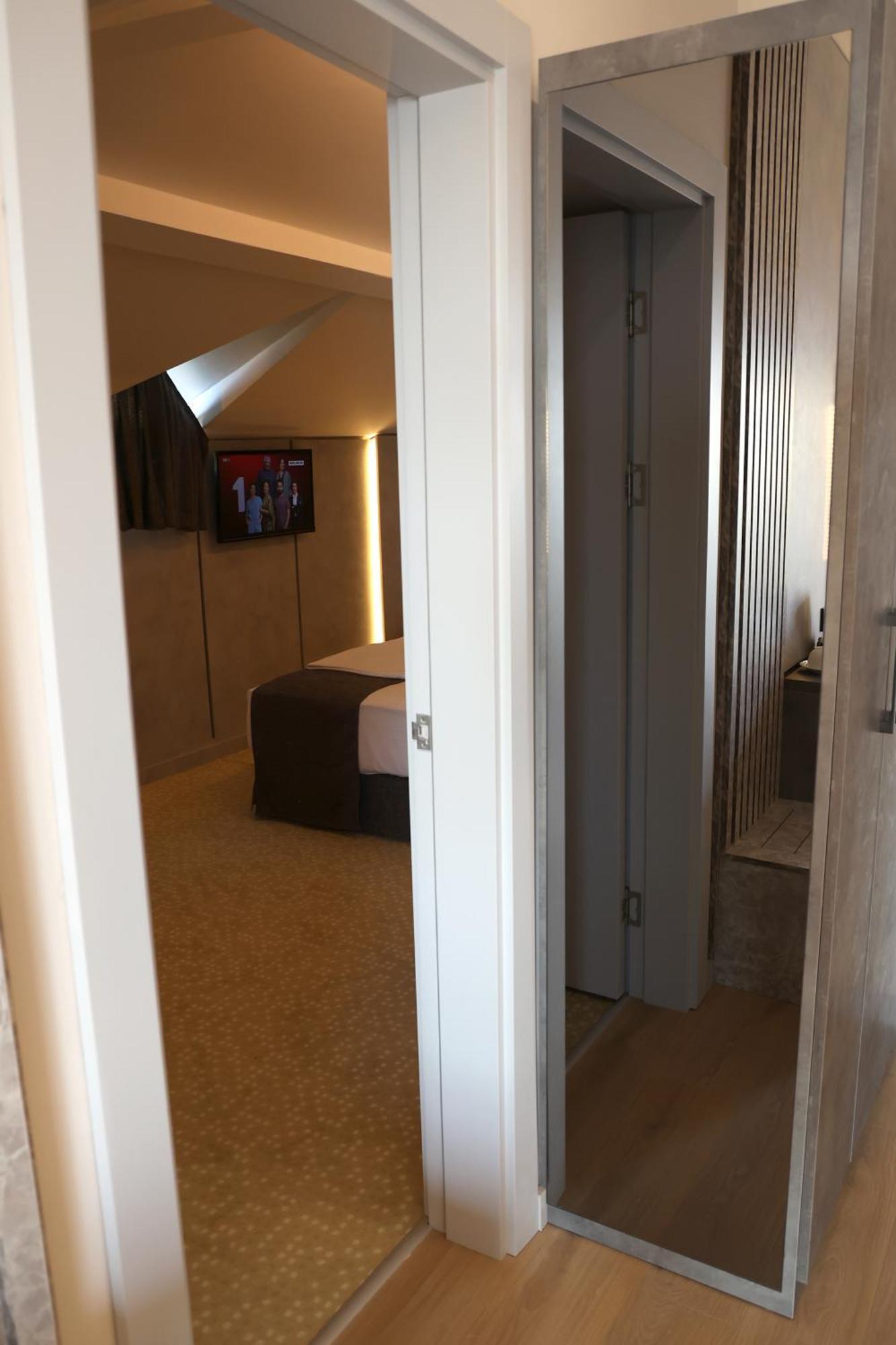 Hotel Lazlakar Sogutlu  Buitenkant foto